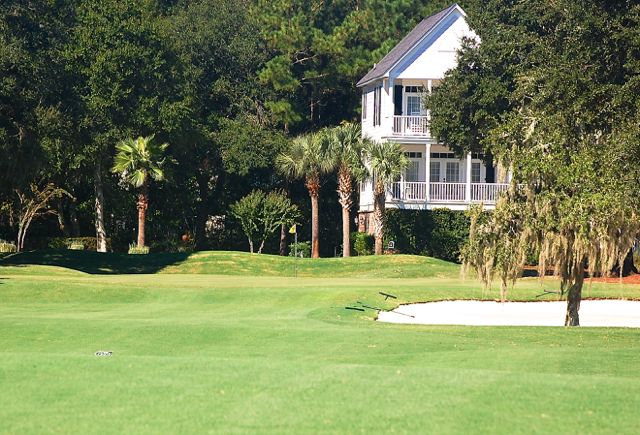 The opening green at DeBordieu's Pete & P.B. Dye course
