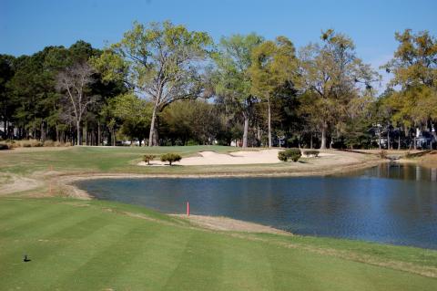 belfairpar3overwater.jpg